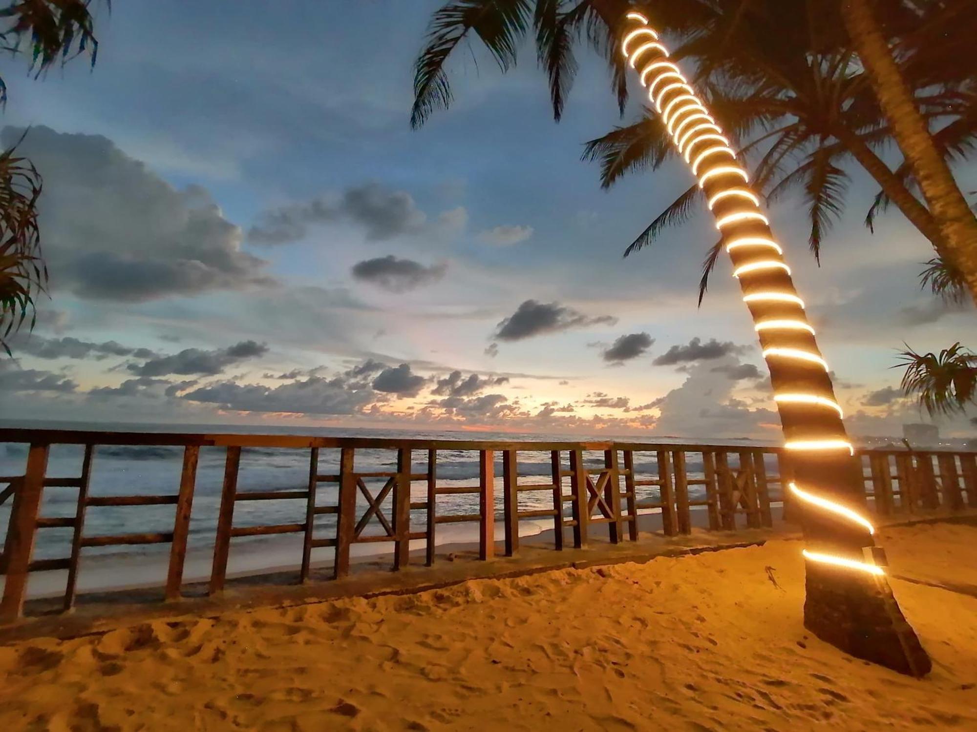 Dalawella Beach Resort Unawatuna Zewnętrze zdjęcie